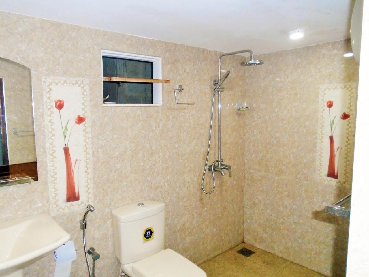 Ceylon Hostel-Galle Унаватуна Экстерьер фото